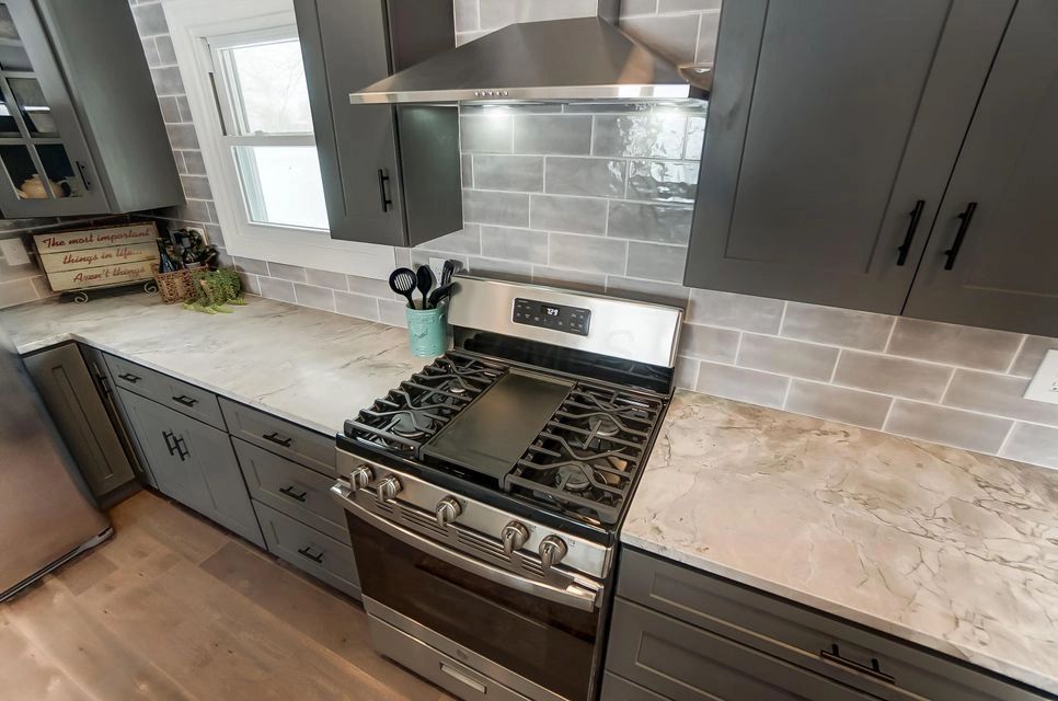 Soapstone / Marble